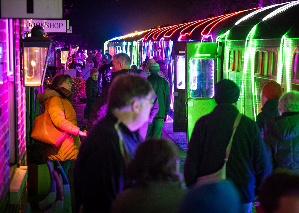 North Norfolk Railway Platform Steam Train Illumination Winter